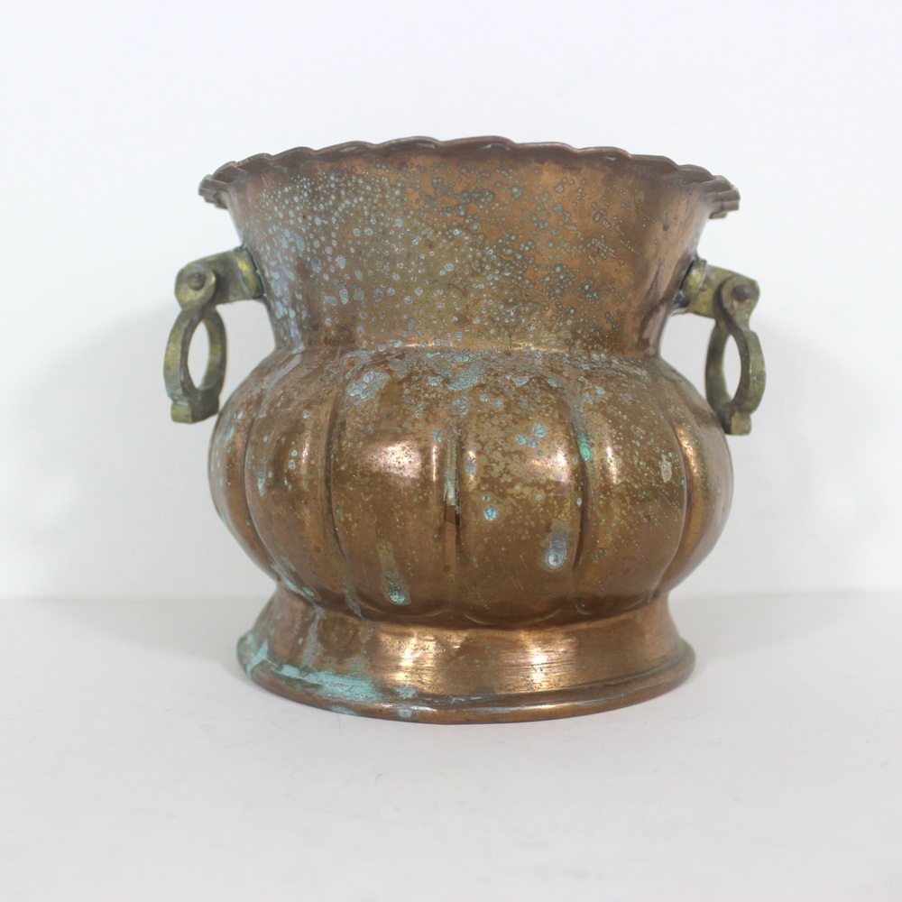 Vintage Fluted Copper Planter, Brass Handle Boho Style, Gift for Plant Lover